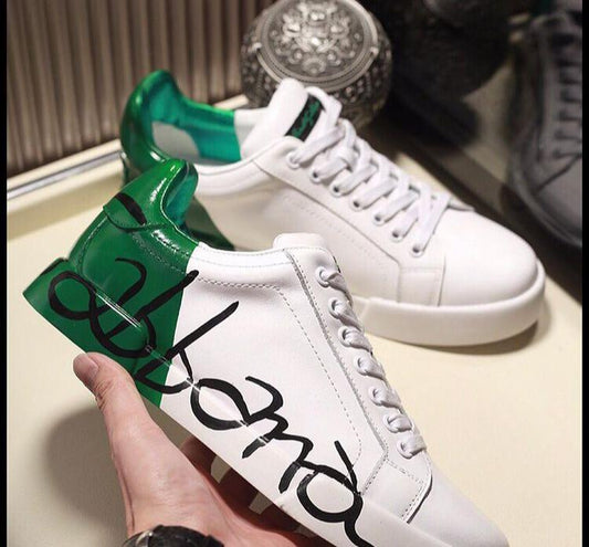 Scarpe Dolce&Gabbana bianche e verdi con scritta nera laterale