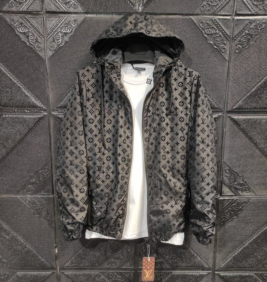 Jacket L.Vuitton grigio con loghi interni in nero